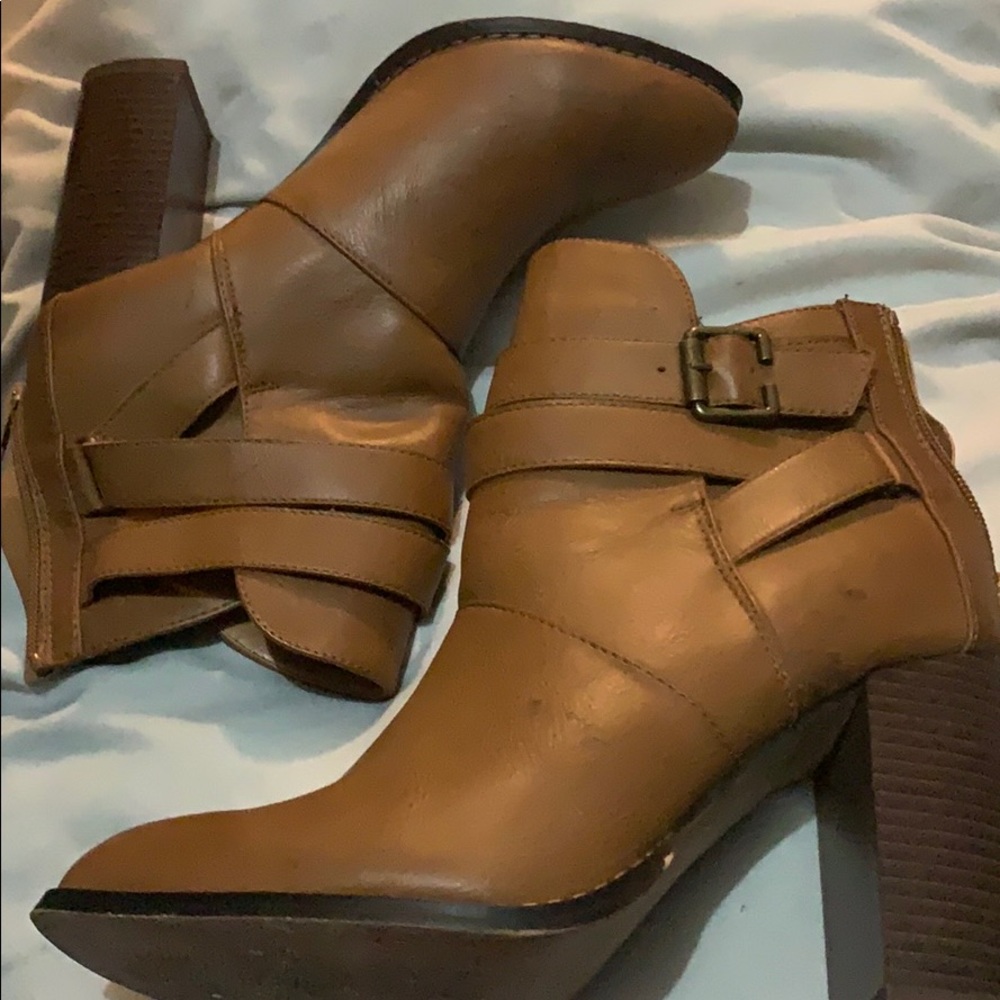 Ankle boots